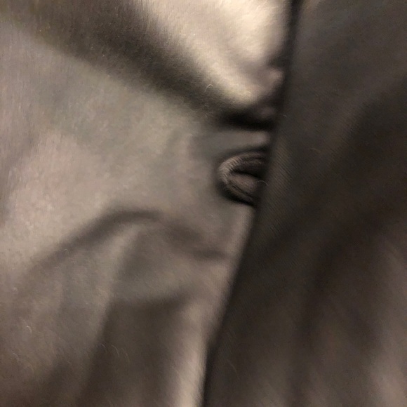 Triple Threat black zippered crop jacket - Picture 5 of 8